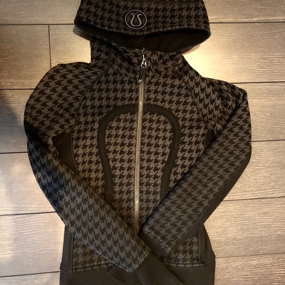 Scuba Cotton Hoodie Houndstooth pattern - Picture 1 of 3